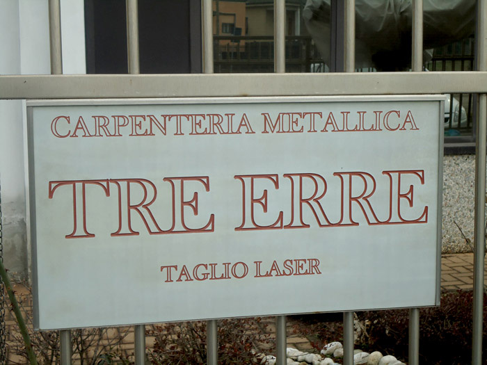 TRE ERRE Carpenteria Meccanica e Metallica con Taglio Laser